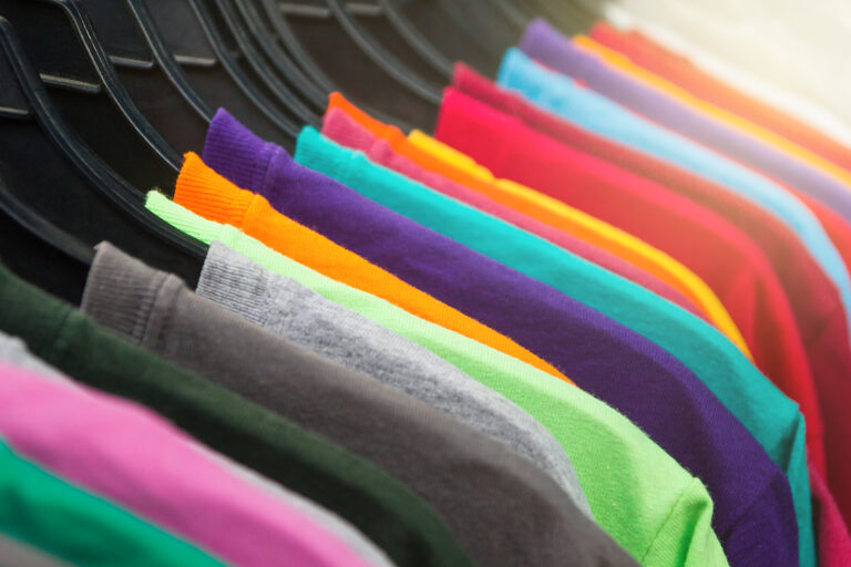 How to Choose Quality Fabrics When you Buy T-Shirts Online